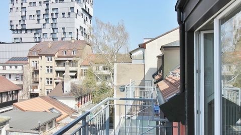 Roof flat CH-4053 Basel