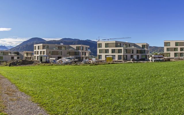Halten Oberägeri - Centrally located 6.5 Room Apartments with View